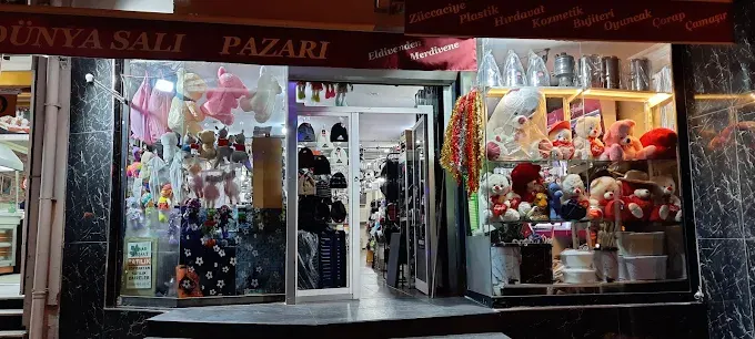 Mağaza vitrininden seçili ürünler