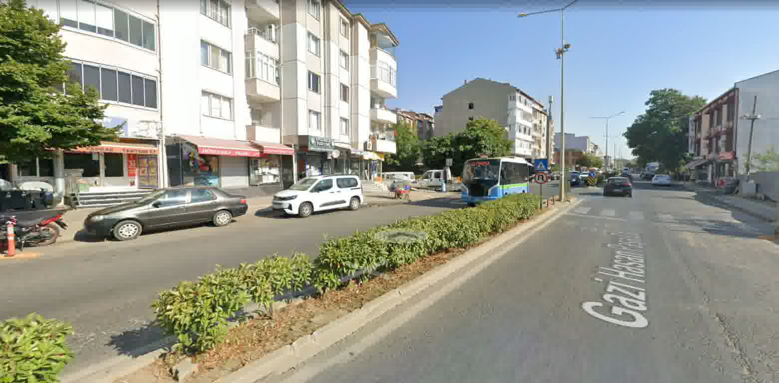 Dunya Sali Pazari cadde görünümü